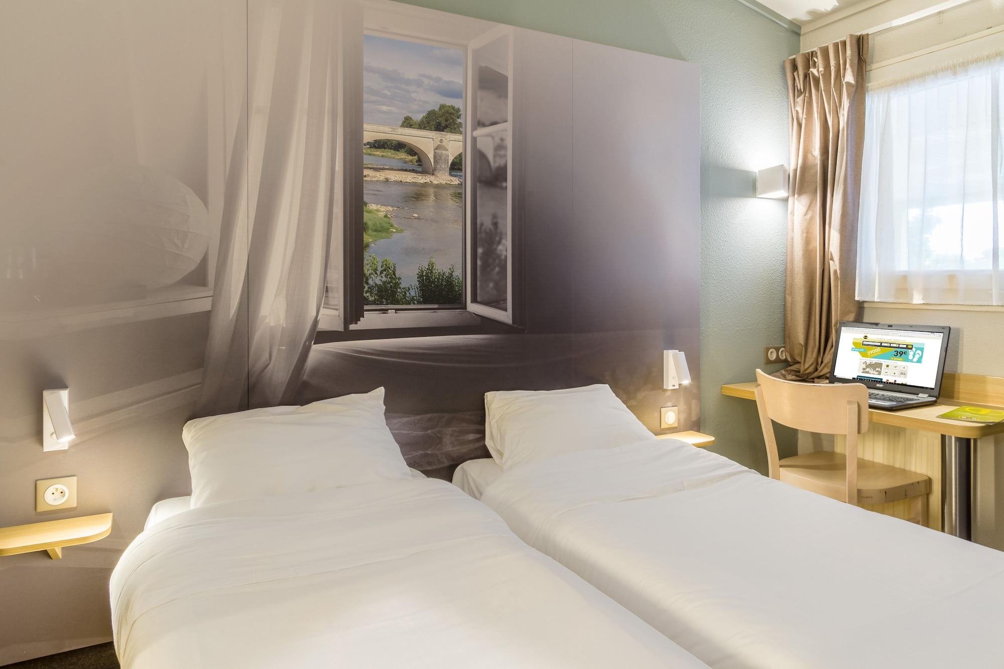 B&B Hotel Villeneuve Loubet Plage ภายนอก รูปภาพ