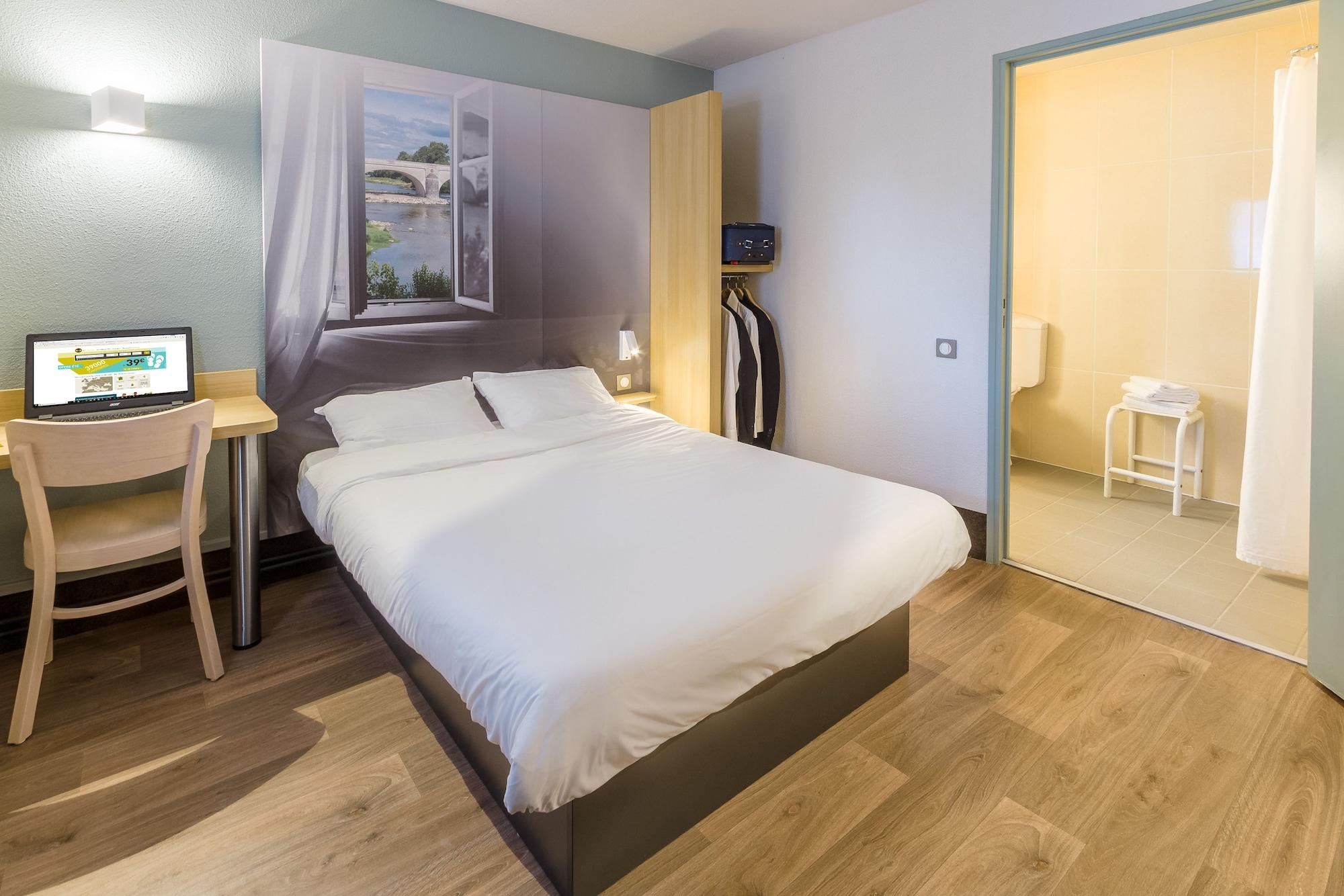 B&B Hotel Villeneuve Loubet Plage ภายนอก รูปภาพ