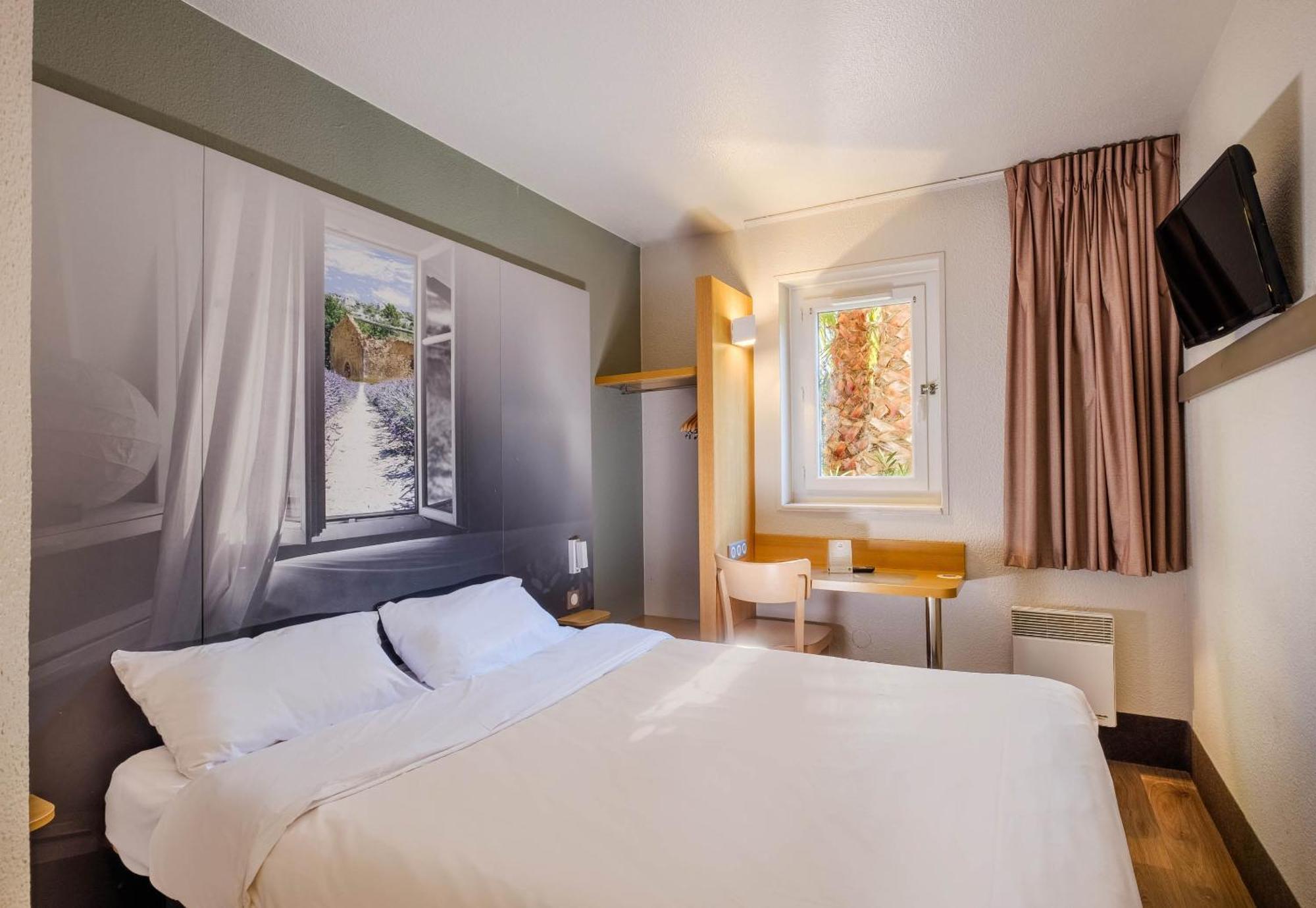 B&B Hotel Villeneuve Loubet Plage ภายนอก รูปภาพ