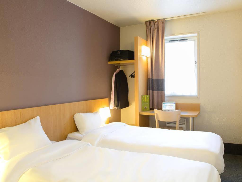 B&B Hotel Villeneuve Loubet Plage ภายนอก รูปภาพ
